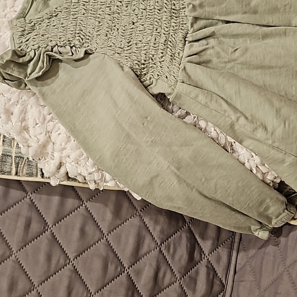 Tahari Dress - Picture 4 of 13